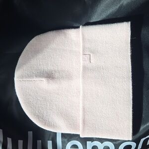 NWOT Lululemon Warm Revelation Blissful Pink Beanie Hat Tuque